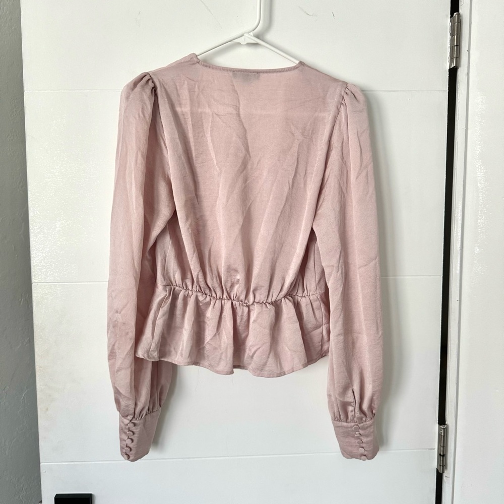 Pink blouse - Picture 2 of 2